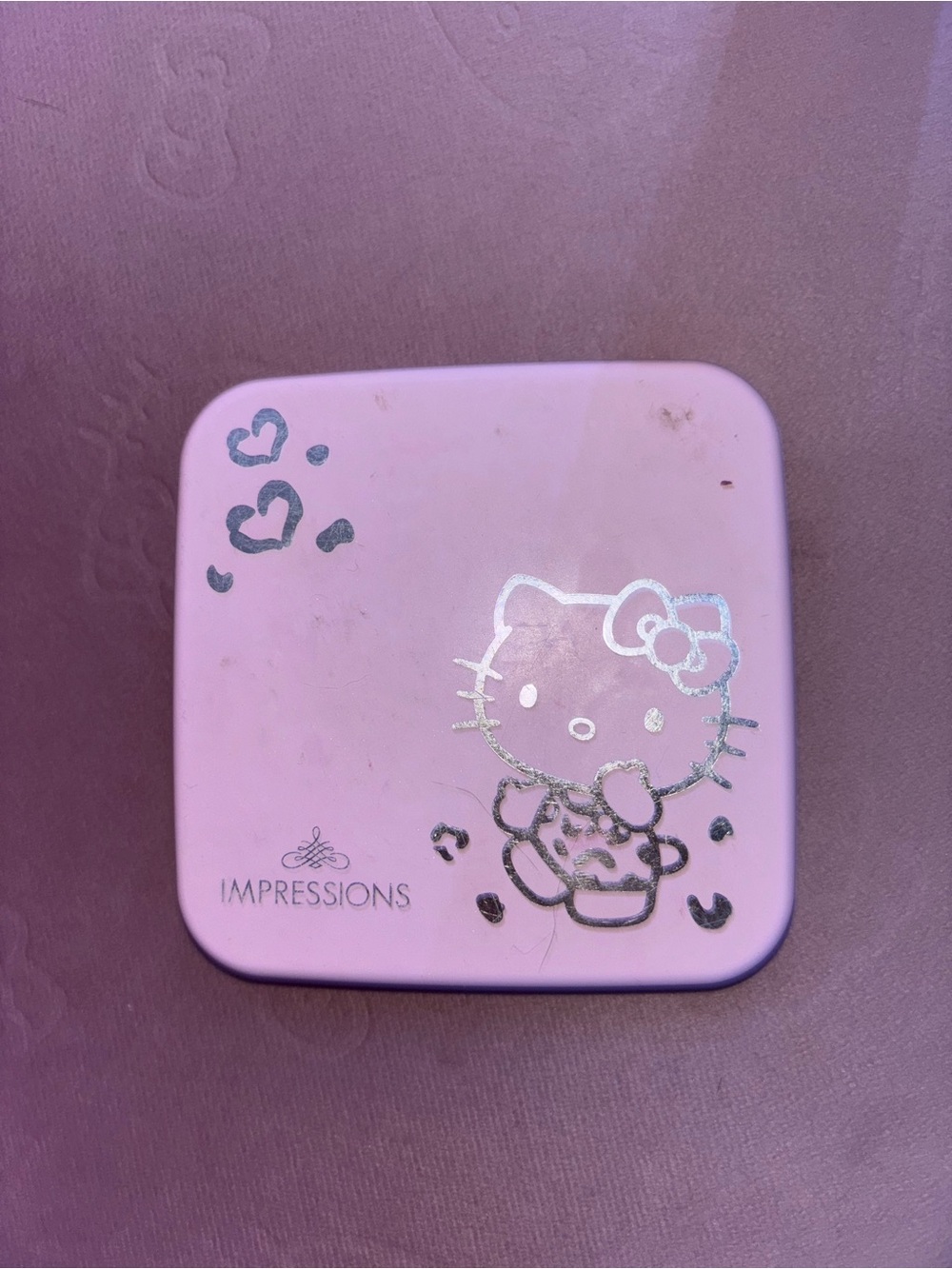 Sanrio Hello Kitty pink led compact mirror